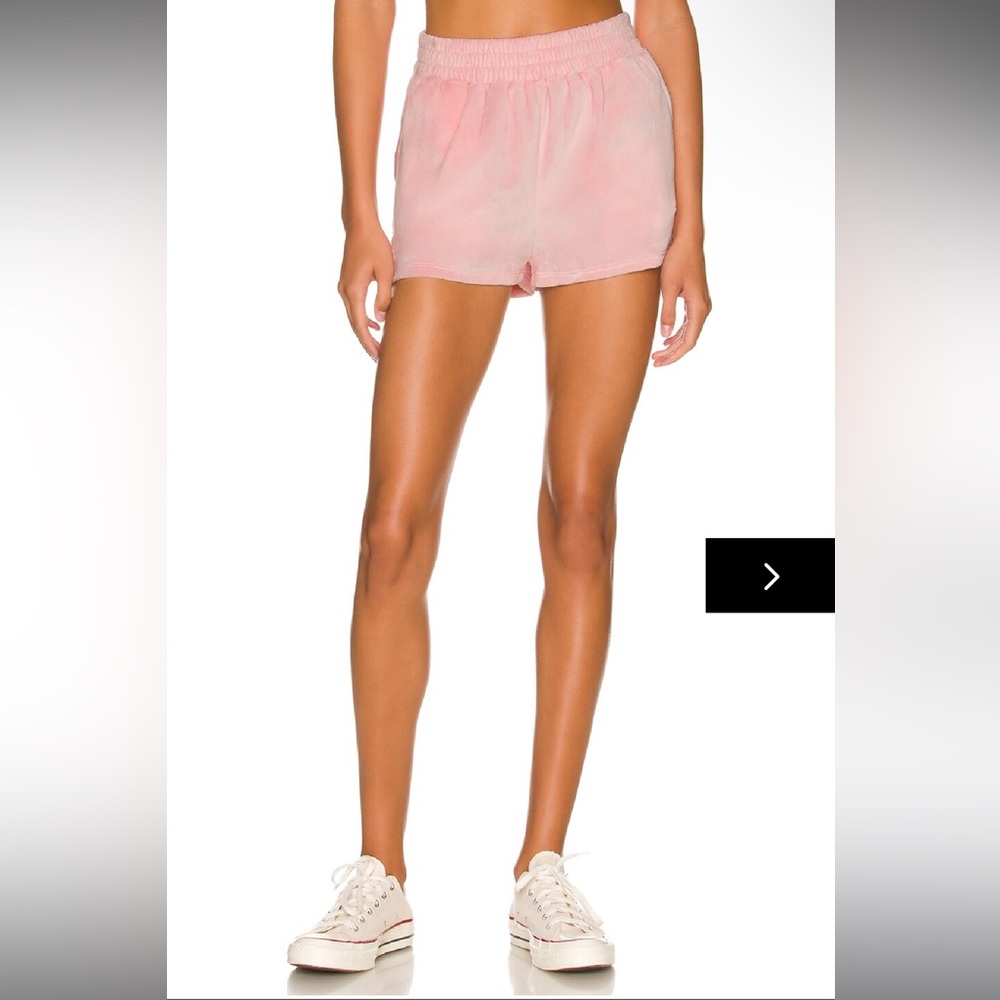 superdown Paris Velous Short in Pink. Size Small.